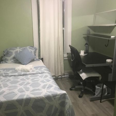 Private Room Steps To University Of Ottawa Downtown Екстериор снимка