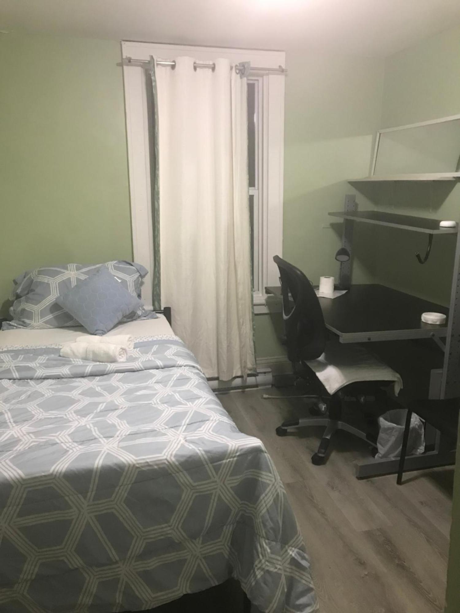 Private Room Steps To University Of Ottawa Downtown Екстериор снимка